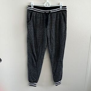 🔹4/$25 Rue21 Sweatpants 